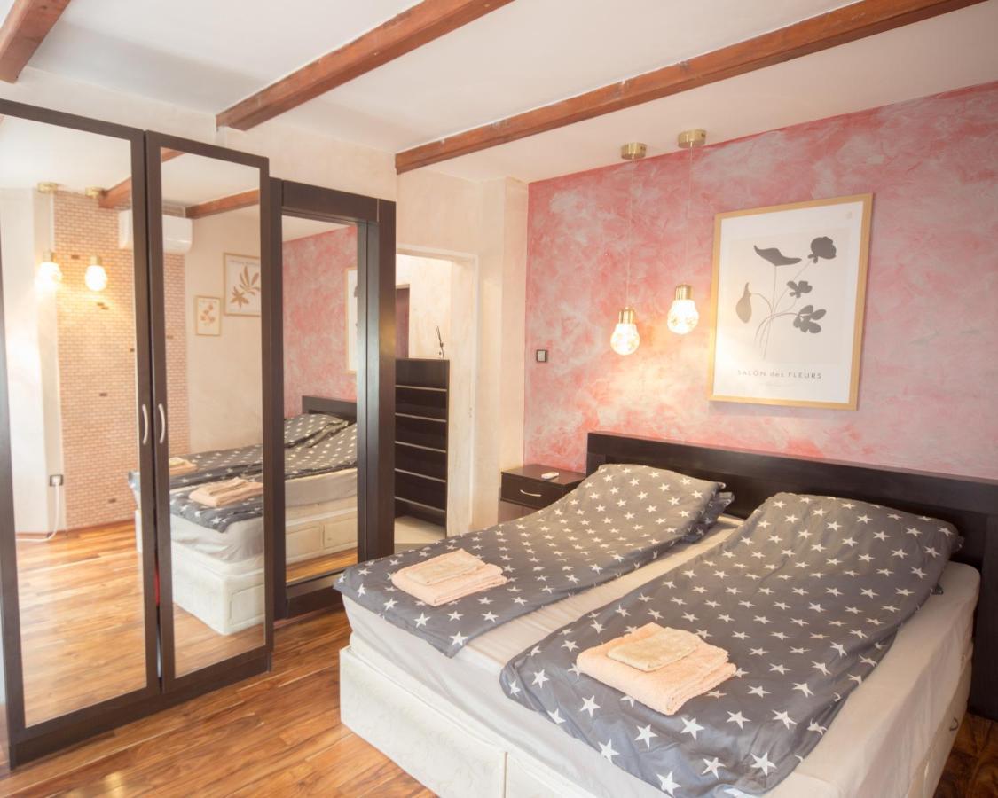Aleks Holiday-center,sea,parking * Burgas