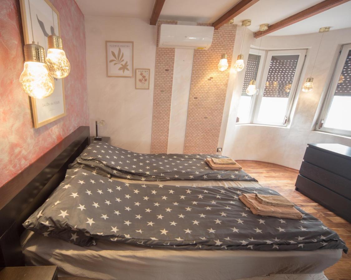 Aleks Holiday-center,sea,parking Апартаменти *